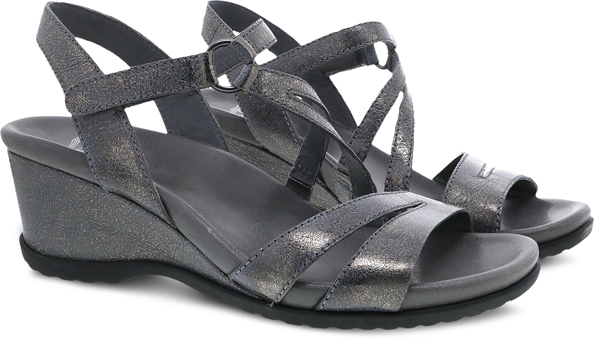 Addyson Pewter Wedge