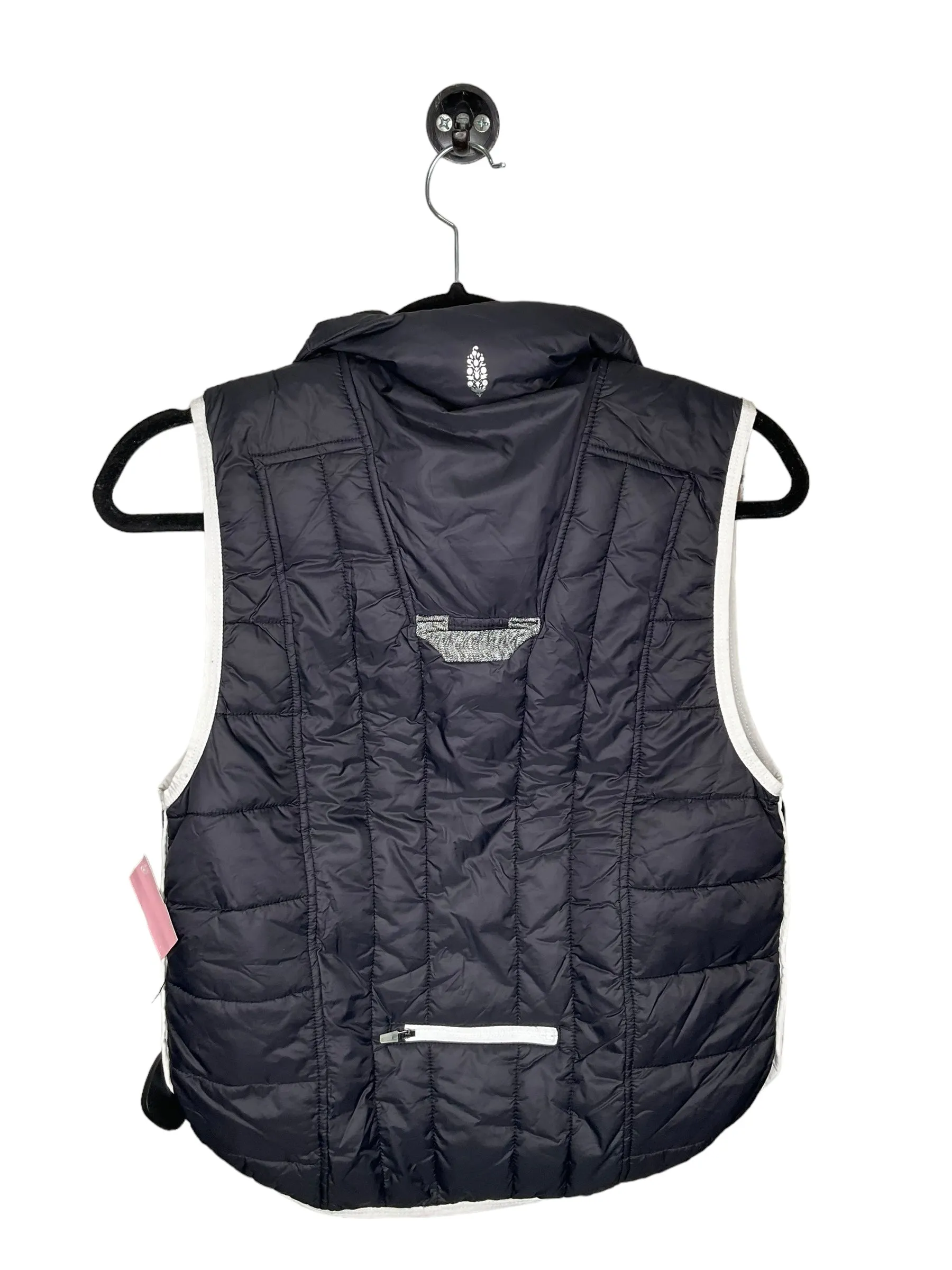 Vest Puffer & Quilted By Free People In Black, Size: M